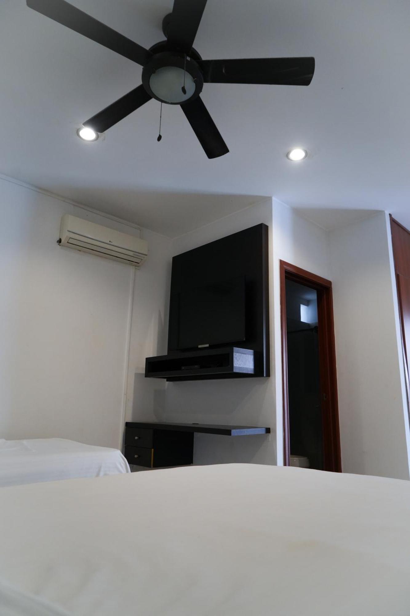 בוקארמנגה Serenity Suites Casa Boutique מראה חיצוני תמונה