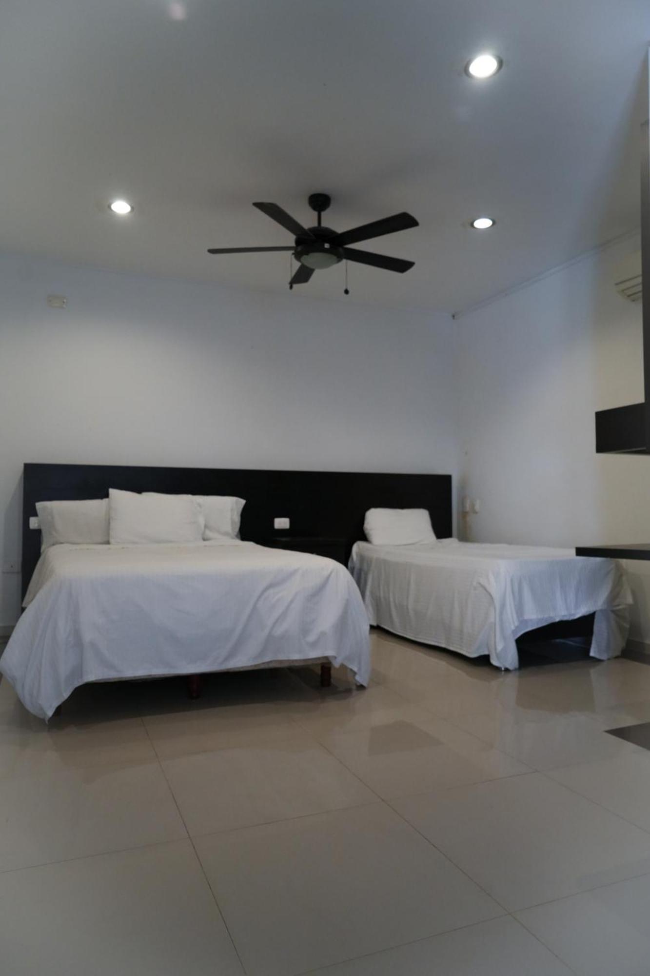 בוקארמנגה Serenity Suites Casa Boutique מראה חיצוני תמונה