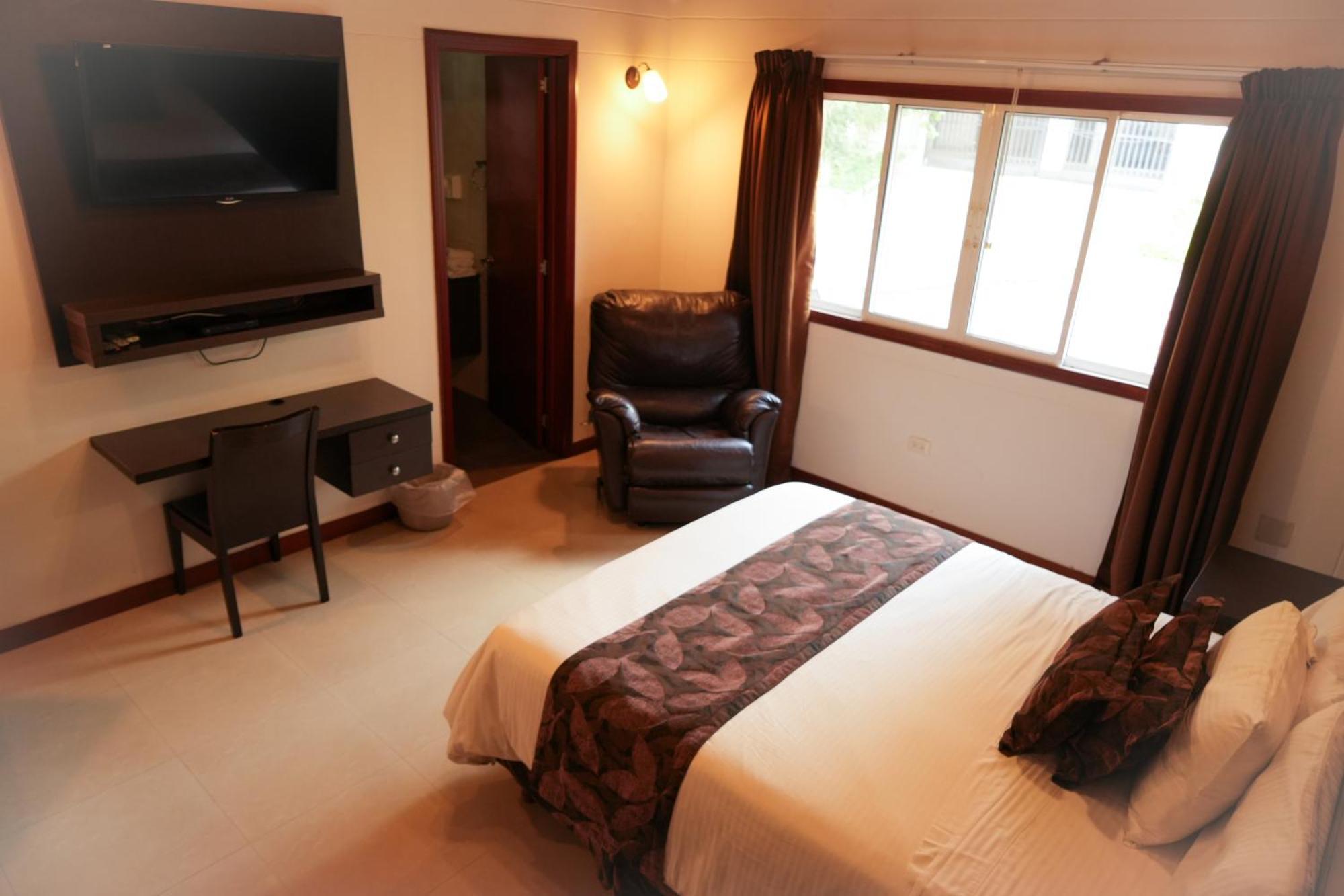 בוקארמנגה Serenity Suites Casa Boutique מראה חיצוני תמונה